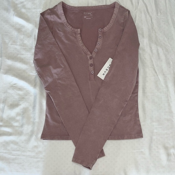 NWT Size XS Pacsun purple washed Henley Top NEVER WORN - Picture 1 of 8